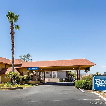 Rodeway Inn & Suites Canyon Lake-Menifee West Ngoại thất bức ảnh