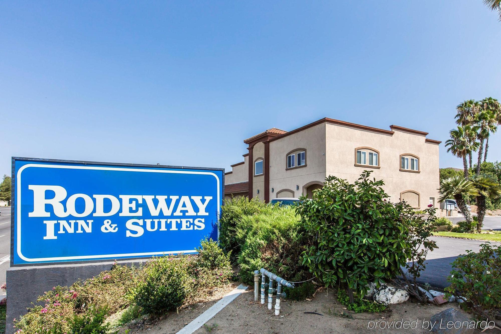 Rodeway Inn & Suites Canyon Lake-Menifee West Ngoại thất bức ảnh
